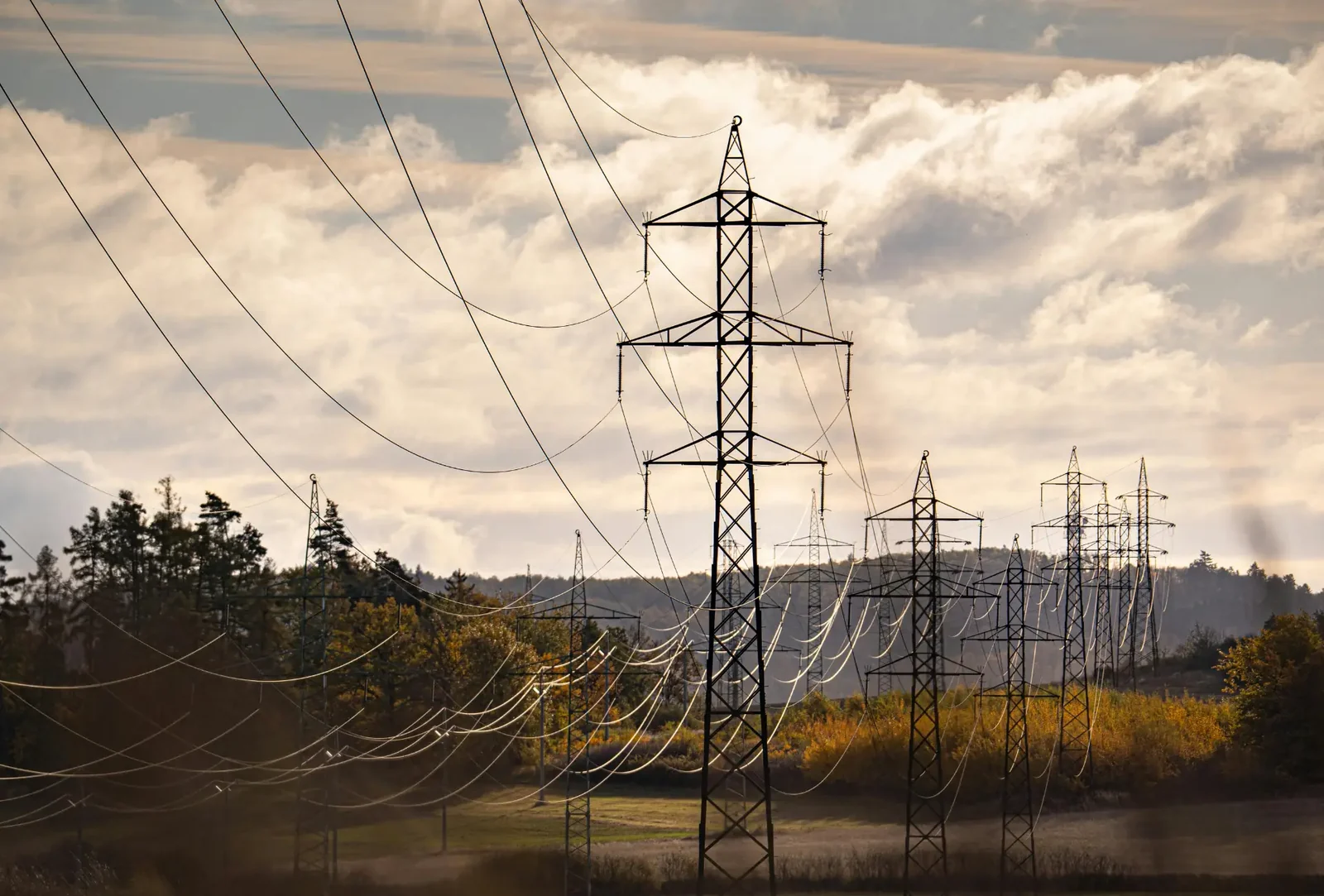 An industrial energy environment of the kind plant and safety documentation describes
